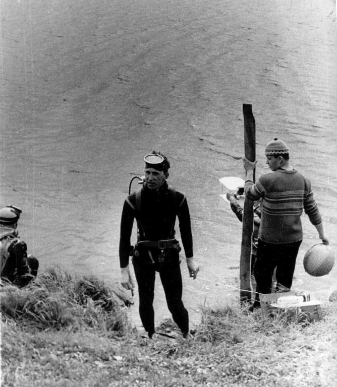 71-15  1971 г.  С.Шлёнкин к старту готов! Первенство города по подводному ориентированию. Сенная Курья, Томск.