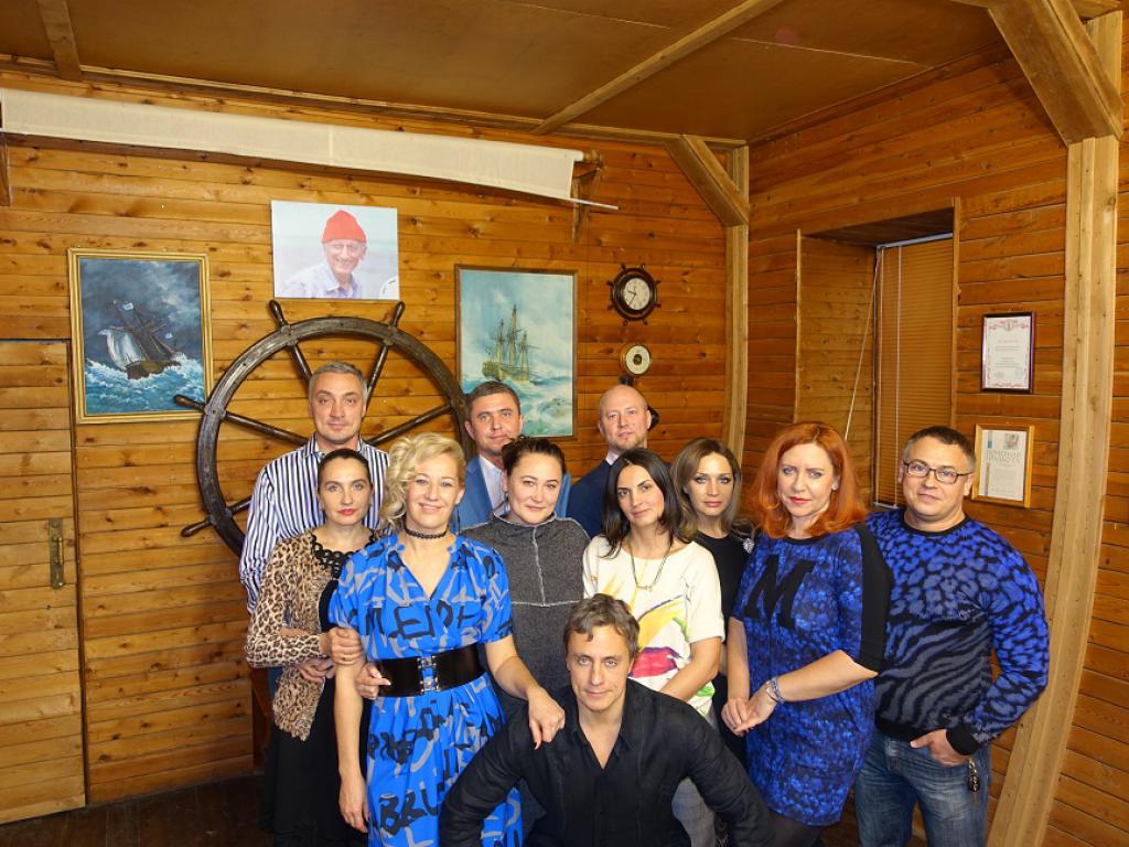 16-140  2016 Ирина Егорушкина привела  своих друзей в клуб СКАТ ТГУ.JPG